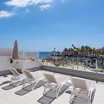Dom wakacyjny In Playa De With Sea Views Mogán